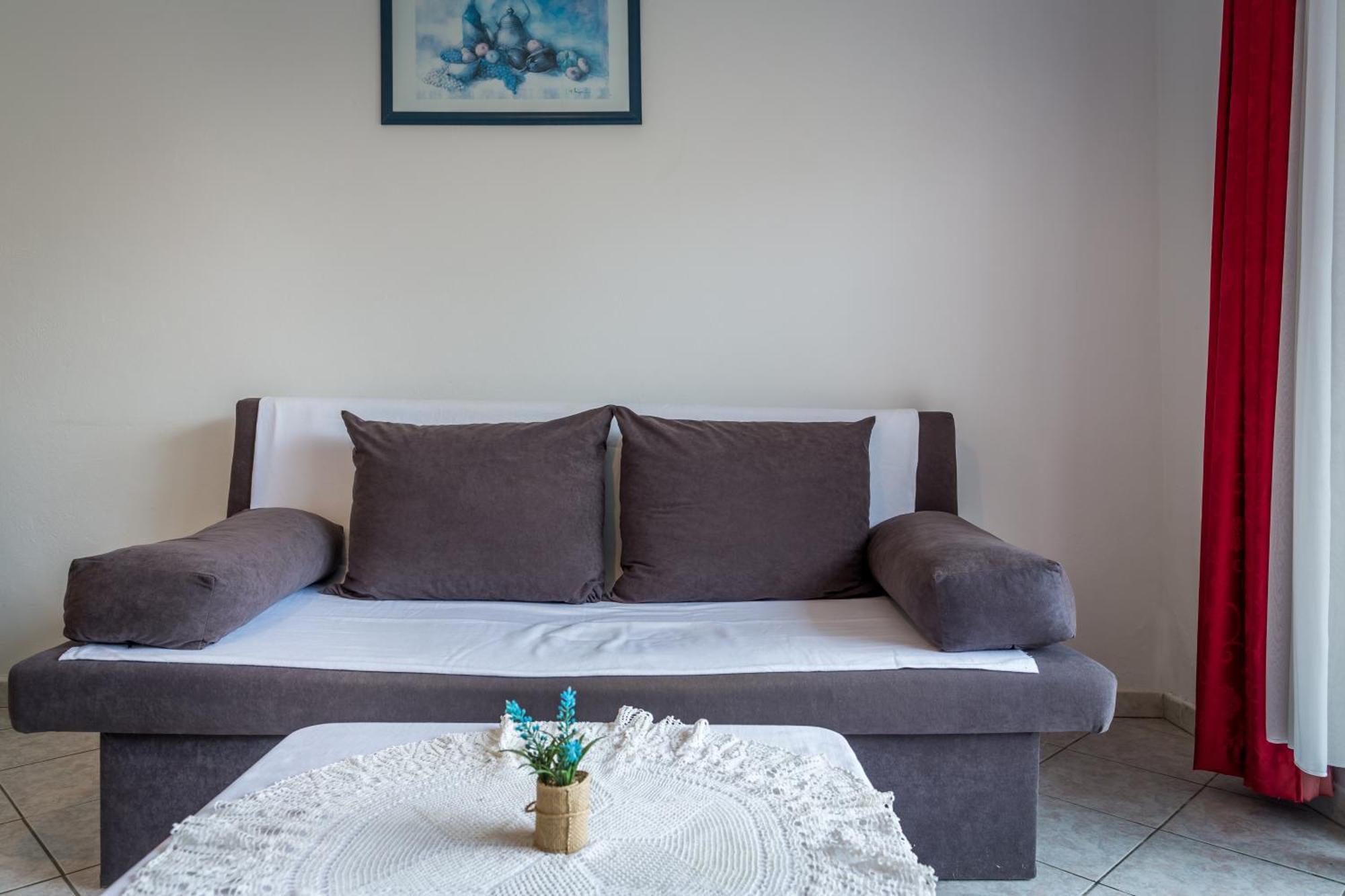 Apartments Claudia Шмирка Екстер'єр фото