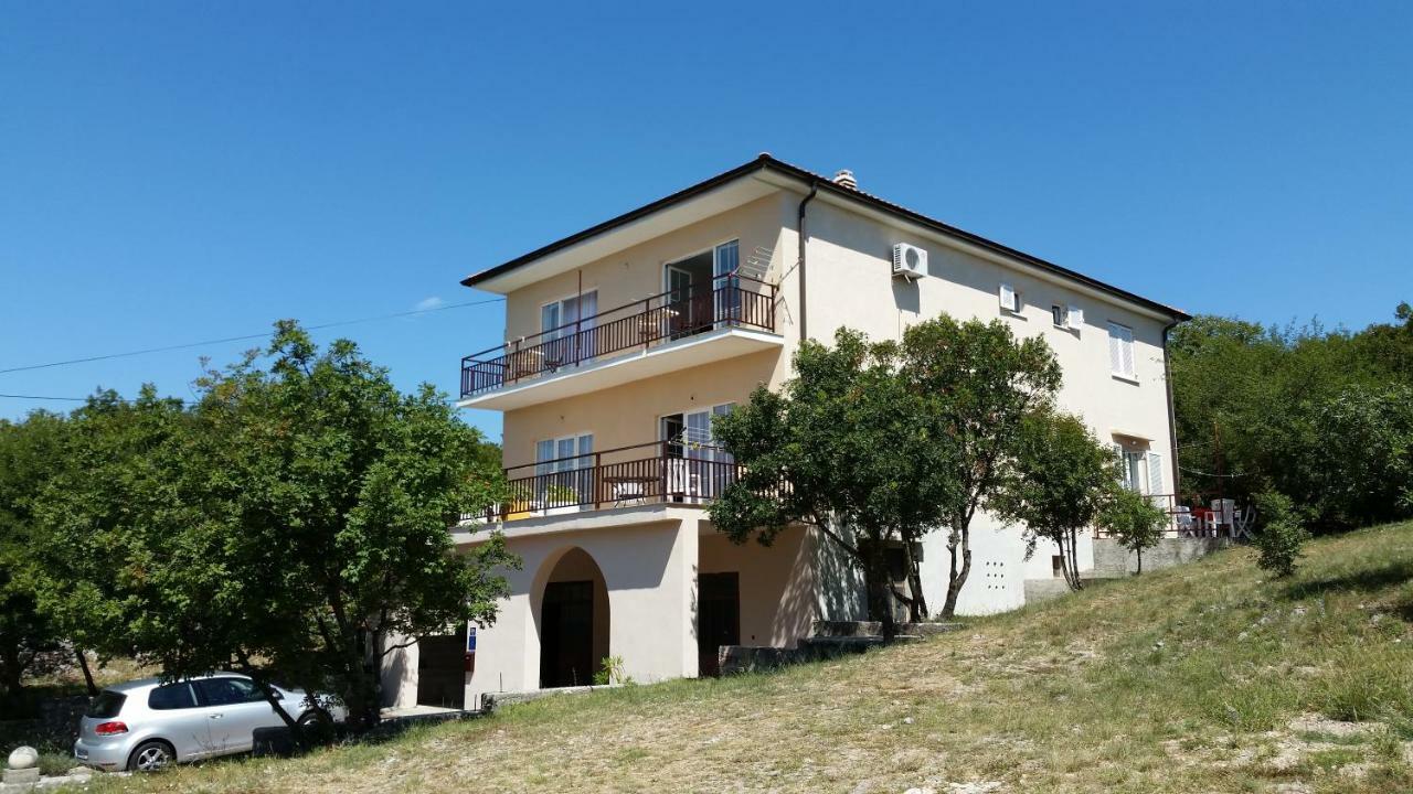 Apartments Claudia Шмирка Екстер'єр фото